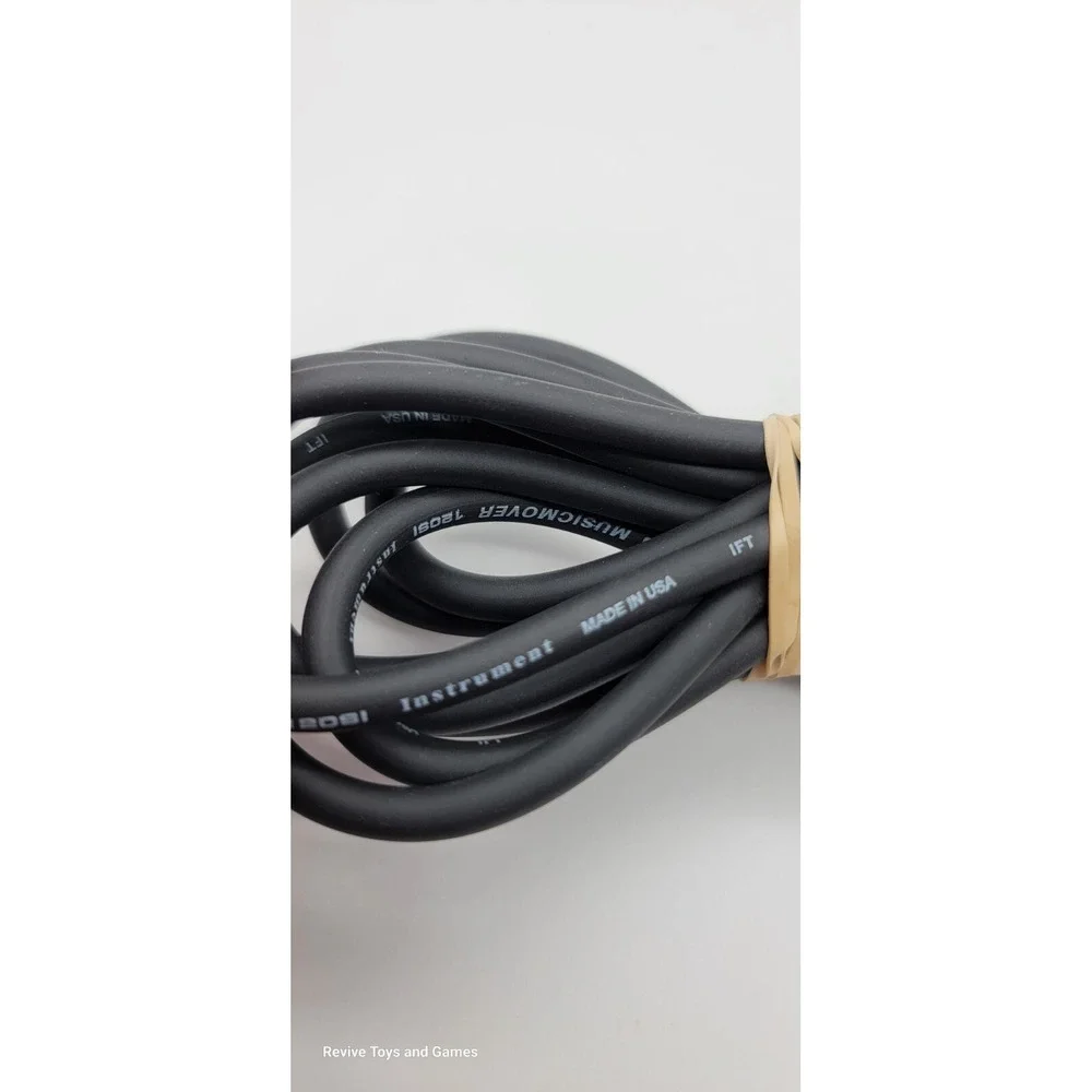 Sweet Water QTR10 10FT Guitar Amplifier Cable Tested and Working Great Condition